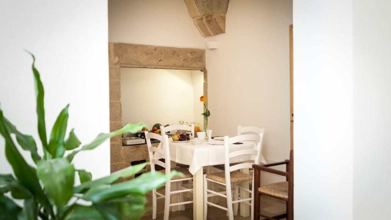 B&B Donnantonietta - Nobile Dimora มิแนร์วิโนดิเลชเช ภายนอก รูปภาพ
