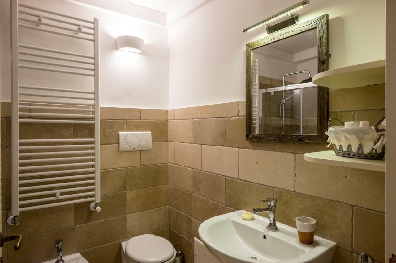 B&B Donnantonietta - Nobile Dimora มิแนร์วิโนดิเลชเช ภายนอก รูปภาพ